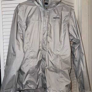 Marmot Women’s Light Gray Raincoat